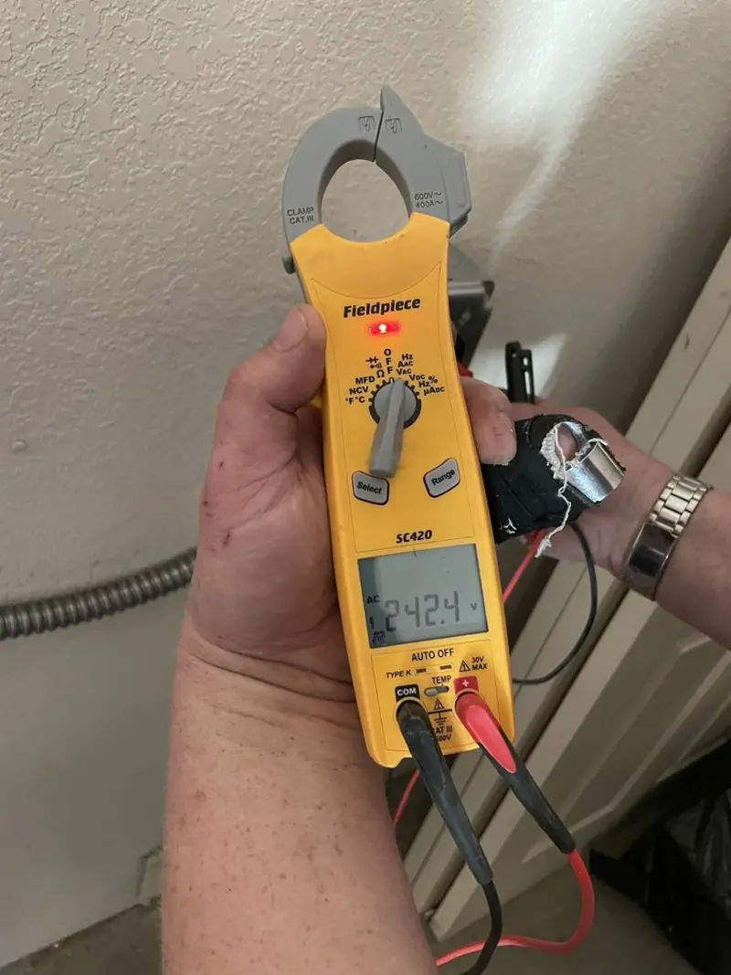 Voltage testing with clamp meter during Aluminum Wiring Replacement in Lemoore